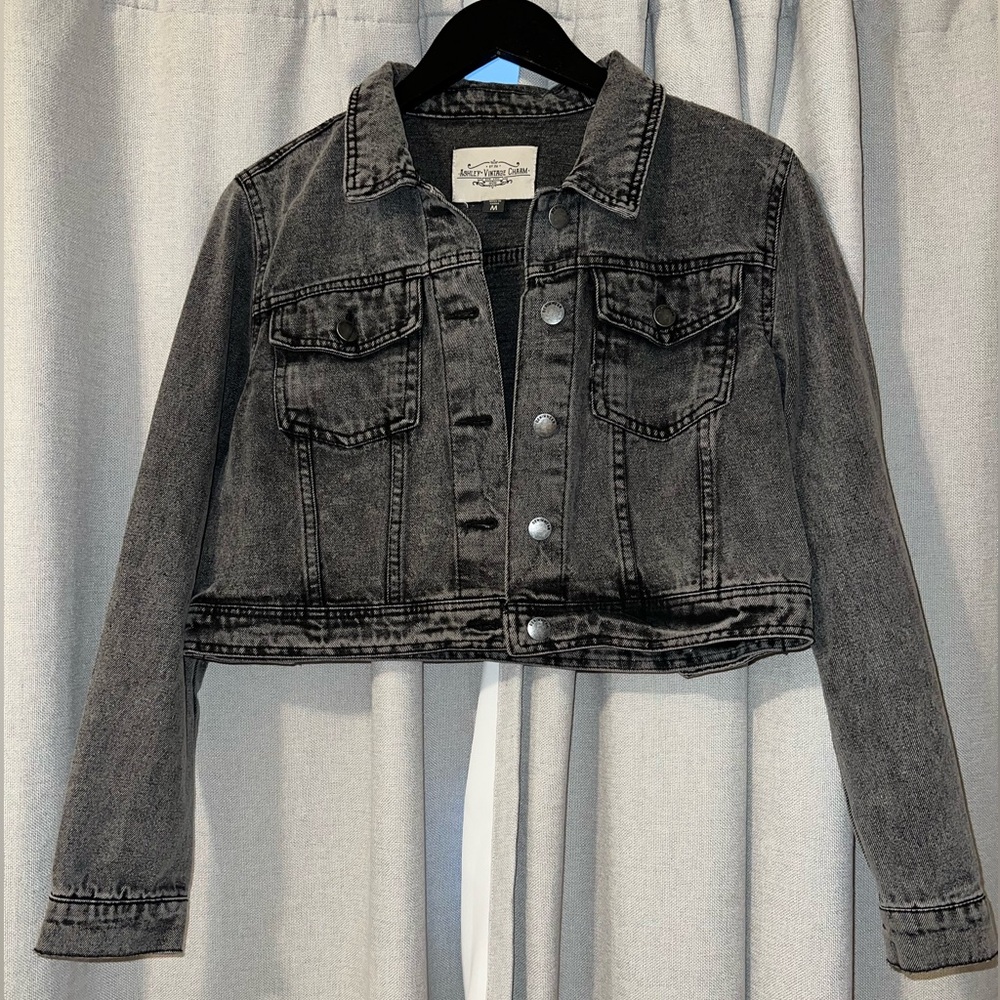 Cropped Black Denim Jacket